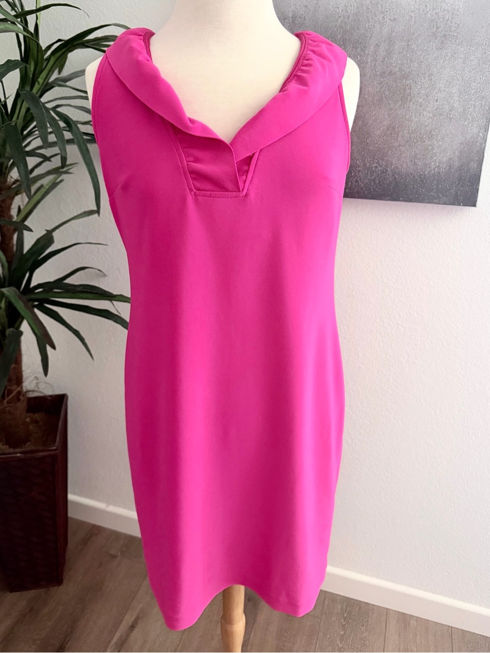 Joseph Ribkoff Hot Pink Shift Dress Size 8 Knee Length Stretch